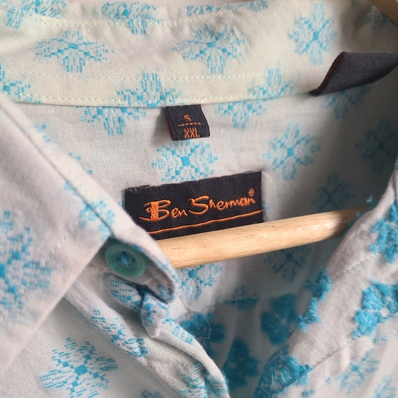 Ben Sherman Casual Button Down - Picture 3 of 5